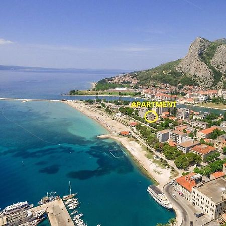Ap Punta Next To Sandy Beach, Apartment With Garden Omiš Zewnętrze zdjęcie